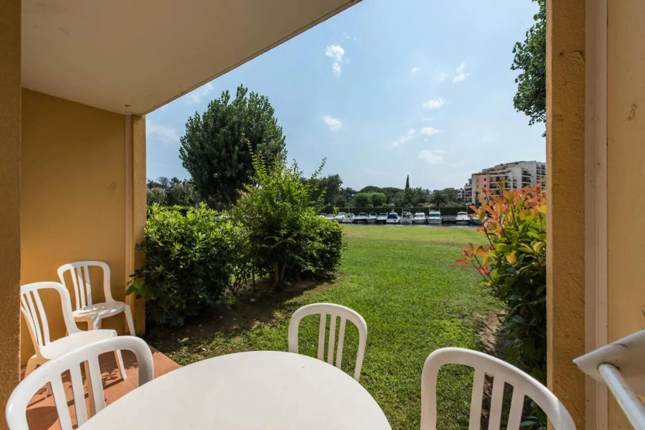 Appartement Résidence Les Rives de Cannes Mandelieu*** - Maeva Particuliers - 2 Pièces 5 Personnes Prestige 122168 France